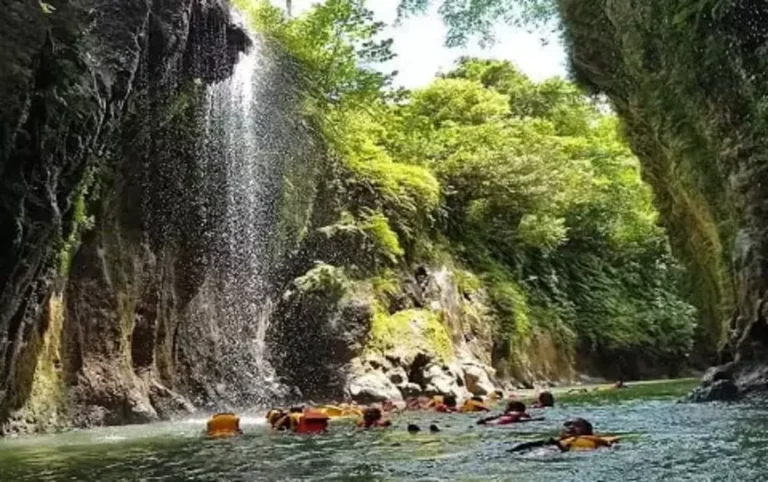 Paket Body Rafting Batu Lumpang Pangandaran